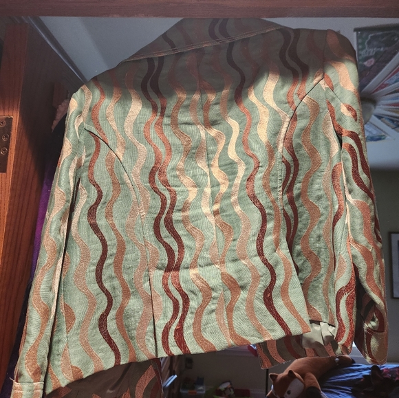 Short jacket - Picture 4 of 5